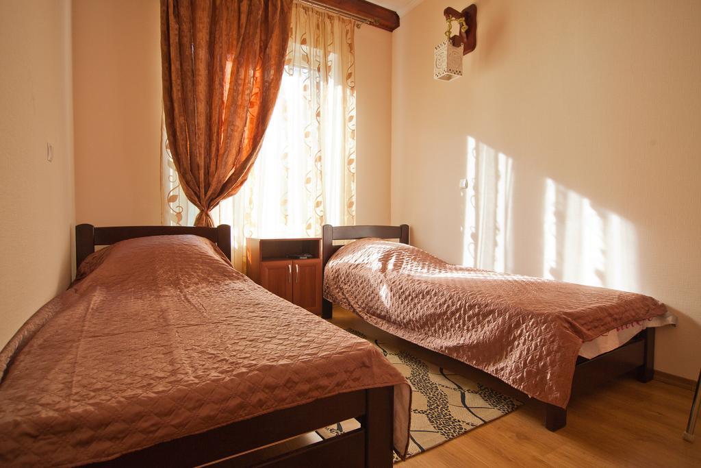 Uyutniy Hotel Odesa Room photo